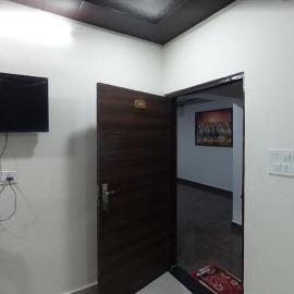 EVERGREEN Inn, hotelli kohteessa Nalmatha