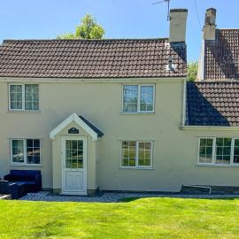 Commonwealth Cottage, hotel v destinaci Iron Acton