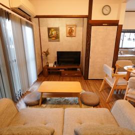 "Hidden in Ozone-Nagoya"名古屋 戸建貸切り宿 8名定員 P1台 ベッド7台寝室3部屋 駅近IGアリーナ ドーム至近