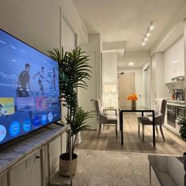 FIFA World Cup Vaughan Condo Prestige Upper Series 1-Bedroom, hotell i Vaughan