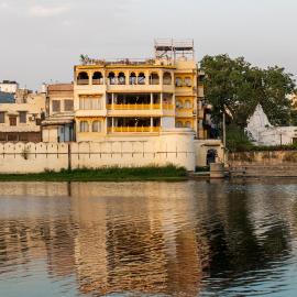 Young Monk Hostel Udaipur - Jaydurg Haveli: Udaipur şehrinde bir otel