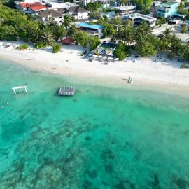 FUNPLACE BEACH, hotel a Himmafushi