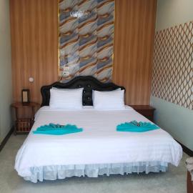บ้านพัก สายรุ้ง, hotel a Ban Hua Saphan