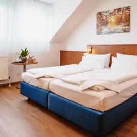 Hotel & Restaurant Goldener Pflug, hotel em Ludwigsburg