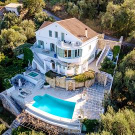Eagle's Rest Villa, hotel in Kassiopi