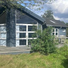 Herning, Sunds Lake Beautiful View & Spa 105 m2, hotel en Sunds