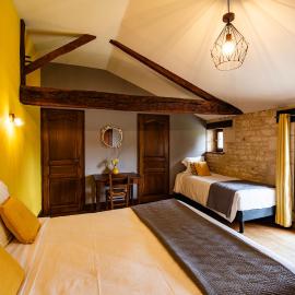 Chambres d'hôtes du puy d'anché، فندق في Sauzé-Vaussais