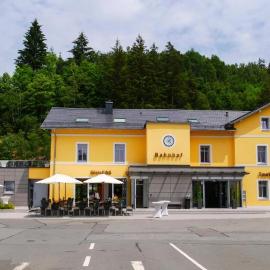 GleisEiNS, hotel Nailában