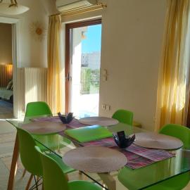 Spata sunrise house, מלון בספאטה
