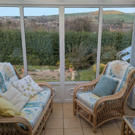 Mountain View Bungalow, hotel in Carnmoney