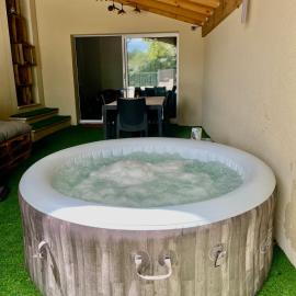 Studio climatisé et tout équipé