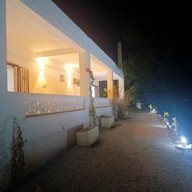 Beautiful cozy house in Constantine with amazing views, hotel v destinaci Constantine