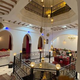 Riyad AL MANZEL、Ouazzaneのホテル