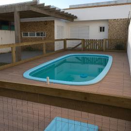 Casa TOP no cassino, piscina grande 5 min da praia e churrasqueira coberta