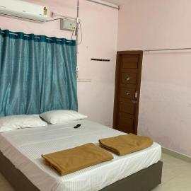 Thiruveesar 2BHK Homestays near Airport-only for families, hotel in Tiruchirappalli