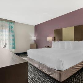 Comfort Inn & Suites, hotel en Claremore