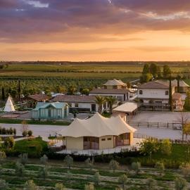 Tresort Oil Glamping, hotel en Principina Terra