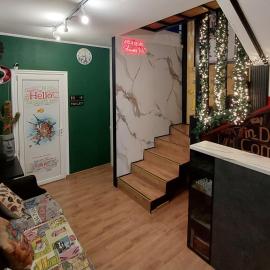 Hostel Amazing Ionika CenterCity, hotel Kisjenőben