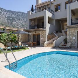 Pantheon Villas & Suites