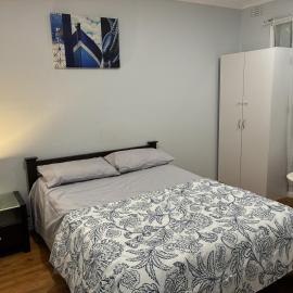Deerstays- Entire home, hotel in Deer Park
