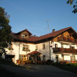 Ferienhof Kagerbauer, hotel a Langdorf