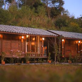 บ้านหวิน Baan Hwin Stay & coffee Rakthai, hotel a Ban Rak Thai