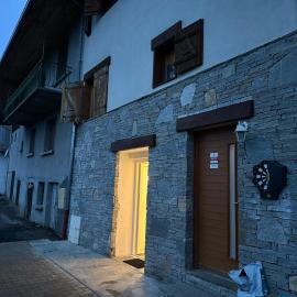 Appartement 2 pièces, hotelli kohteessa Grésy-sur-Isère