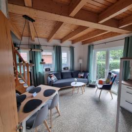 Ferienhaus SeeZeit, hotel din Aurich