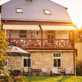 Villa Emausy, hotel in Luhačovice