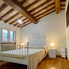 Casa nel verde, tra Pisa, Lucca e Firenze, hotel a Chiesina Uzzanese