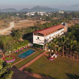 Raaj Resort