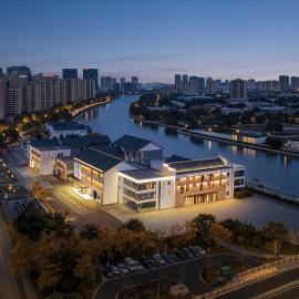 Atour Hotel Suzhou Canal Avenue Wujiang East Taihu Lake Scenic Area, hotel di Suzhou