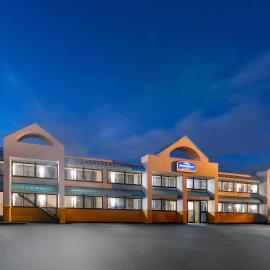 Howard Johnson by Wyndham Malden Boston Area, Hotel in Malden