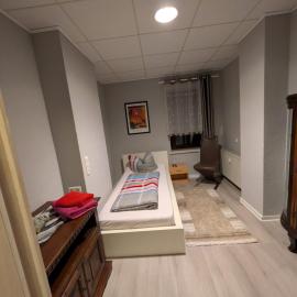 Pension Remenar & Lorenz, hotel a Zeithain