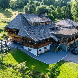 Schwarzwaldhotel Schmitz, hotel en Todtmoos