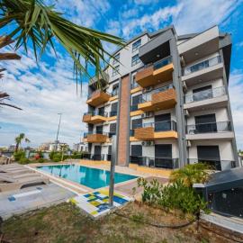 Dorado Suit No 12 İki Tek Yataklı Havuz manzaralı