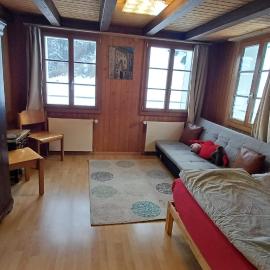 Familienzimmer mit Bergblick