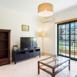 Marim 3Br - Ria Formosa retreat by Homesbyfc, hotell i Quelfes