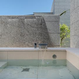 제주살랑, Hotel in Tŏksu-dong