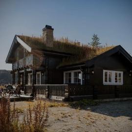 Great mountain cabin with 12 beds, hotel in Vågsli