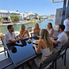 Spinnaker Serenity Luxury Living on Knysna Quays, Hotel in Lakeside