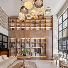 Anise Aluma Athens, Tapestry Collection by Hilton