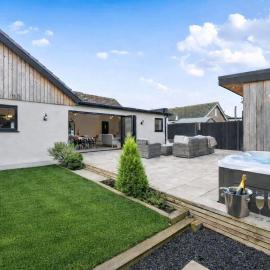 Sotine Beach House