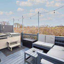 Host & Stay - Long View Lodge