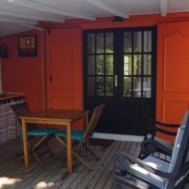 Bungalow accueillant avec jacuzzi à Grand Bourg 25 m²