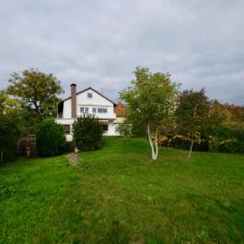 Ferienhaus für Familien und Reisegruppen bei Heidelberg, hotel en Eppelheim