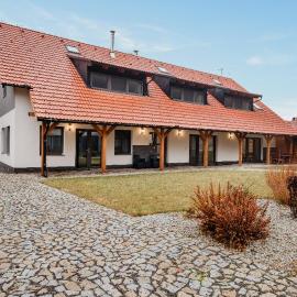 Chalupa u Rašovských, Hotel in Jasenice