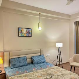 The Sterling Omaxe Near Expo Mart, hotel in Greater Noida
