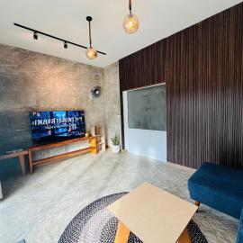 Modern Elephant Lagoon Villa