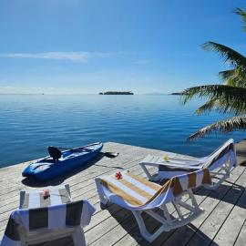 Raiatea Sunrise villa، فندق في Taputapuapea